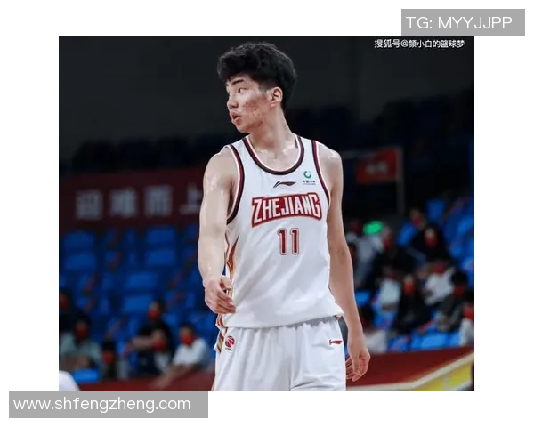 余嘉豪的成长之路与未来展望：从少年篮球梦到职业生涯的蜕变与挑战